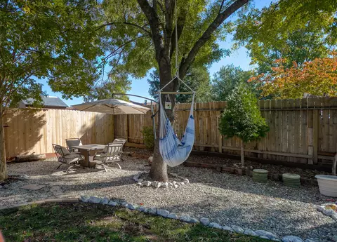 5637 Cascade Dr, Redding, CA 96003 photo 23