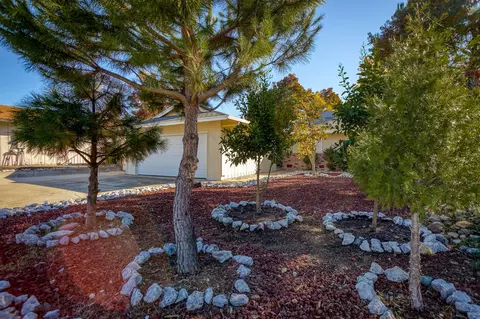 5637 Cascade Dr, Redding, CA 96003 photo 67