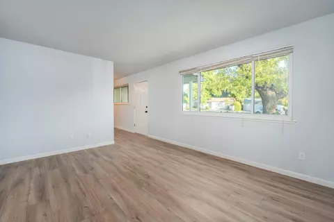 640 Christine Ave, Redding, CA 96003 photo 12