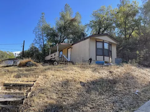 22175 Backbone Rd, Redding, CA 96003 photo 2