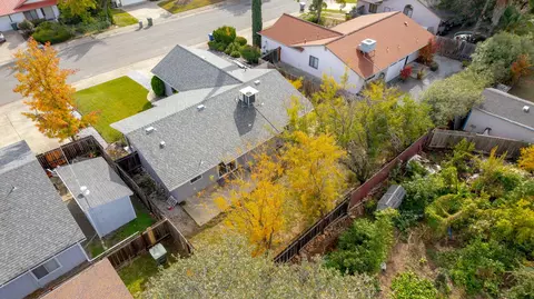 3680 Santa Rosa Way, Redding, CA 96003 photo 2
