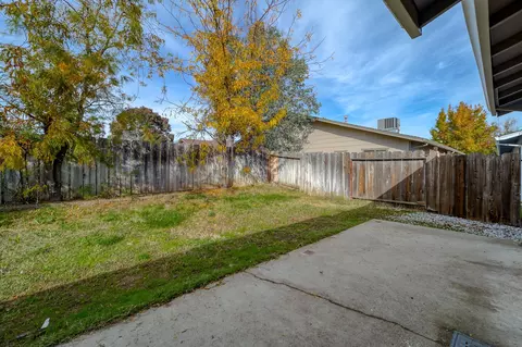 3680 Santa Rosa Way, Redding, CA 96003 photo 23