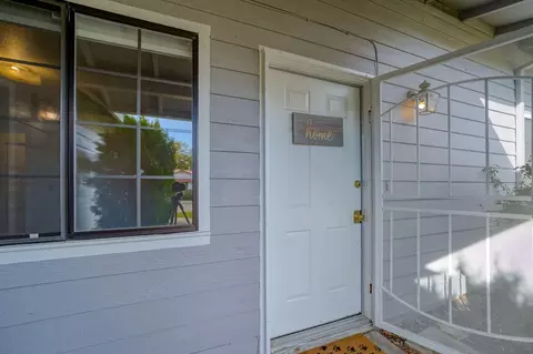 3680 Santa Rosa Way, Redding, CA 96003 photo 5