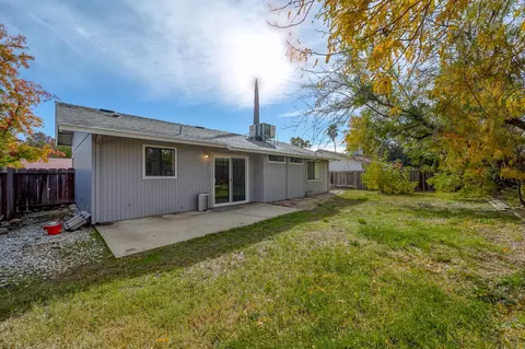 3680 Santa Rosa Way, Redding, CA 96003 photo 21