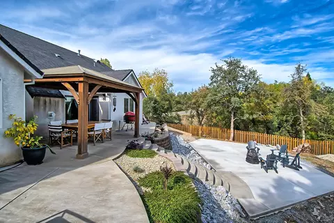 2195 Cumberland Dr, Redding, CA 96001 photo 40