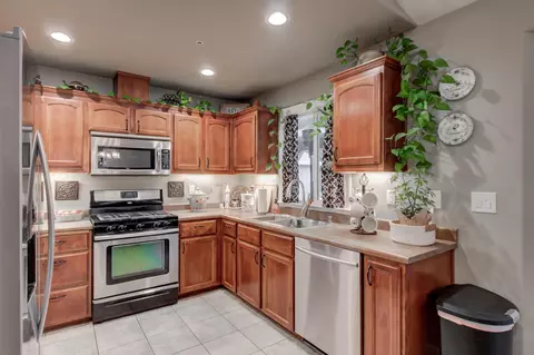 5574 Mill Pond Ln, Redding, CA 96001 photo 10
