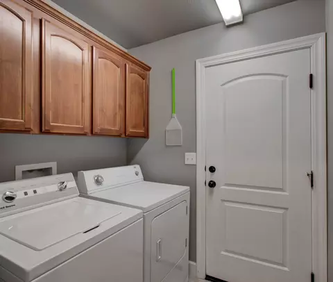 5574 Mill Pond Ln, Redding, CA 96001 photo 14