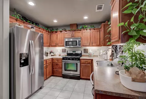 5574 Mill Pond Ln, Redding, CA 96001 photo 11