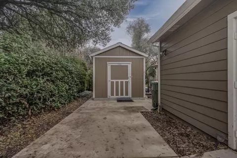 2731 Lake Redding Dr, Redding, CA 96003 photo 49