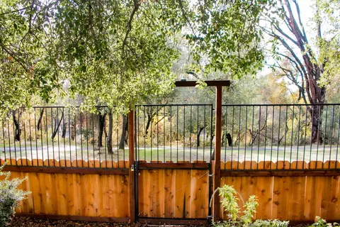 2731 Lake Redding Dr, Redding, CA 96003 photo 53
