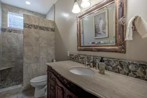 2731 Lake Redding Dr, Redding, CA 96003 photo 44