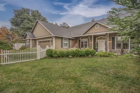 2731 Lake Redding Dr, Redding, CA 96003 photo 7