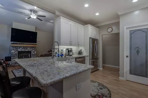 2731 Lake Redding Dr, Redding, CA 96003 photo 26