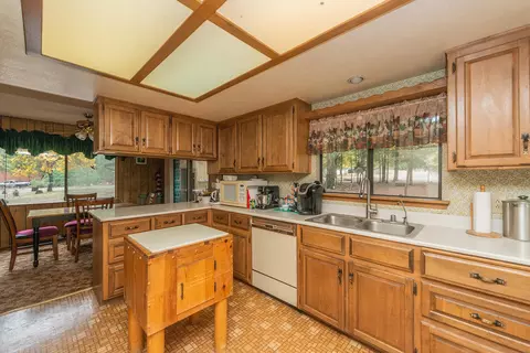 521 Mountain View Dr, Lewiston, CA 96052 photo 13