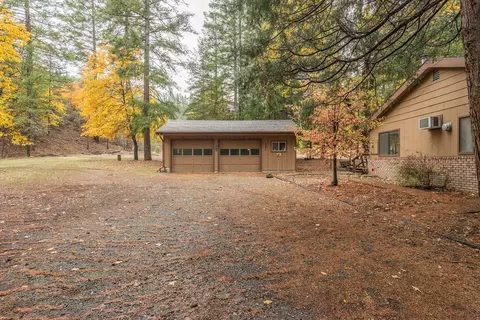521 Mountain View Dr, Lewiston, CA 96052 photo 25
