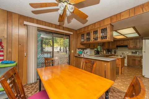 521 Mountain View Dr, Lewiston, CA 96052 photo 7