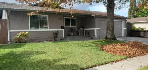 2079 Aragon Ct, Napa, CA 94559 photo 1