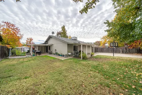 1770 Kildare Dr, Redding, CA 96001 photo 24