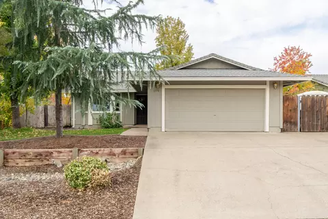 1770 Kildare Dr, Redding, CA 96001 photo 3
