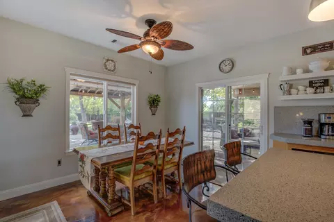 11517 La Costa Ct, Redding, CA 96003 photo 43