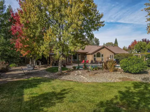 11517 La Costa Ct, Redding, CA 96003 photo 27