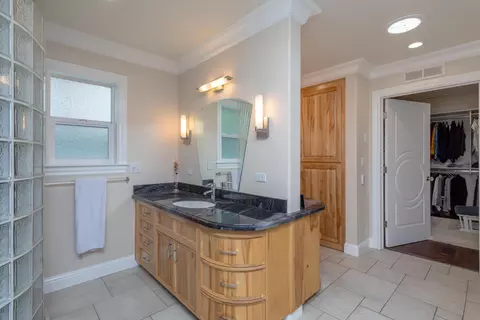 5956 Riverside Dr, Redding, CA 96001 photo 29