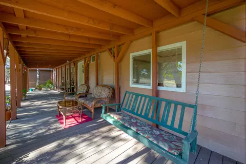 20146 Penrod Way, Redding, CA 96002 photo 2