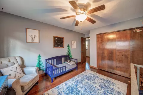 568 Royal Oaks Dr, Redding, CA 96001 photo 20