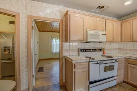774 Lakeview Dr, Redding, CA 96001 photo 30