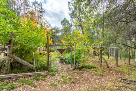 15006 Diggins Way, Redding, CA 96001 photo 36