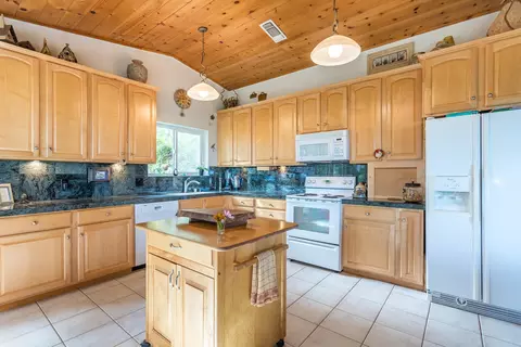 15006 Diggins Way, Redding, CA 96001 photo 8