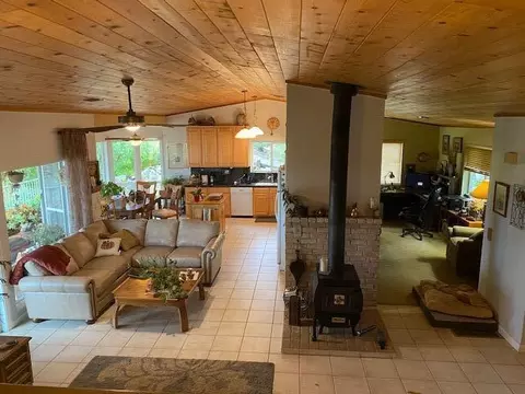 15006 Diggins Way, Redding, CA 96001 photo 11