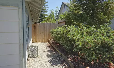 638 Volcano Vw, Redding, CA 96003 photo 12