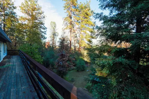 12129 Perry Dr, Redding, CA 96003 photo 48
