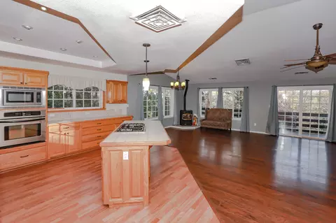 12129 Perry Dr, Redding, CA 96003 photo 14