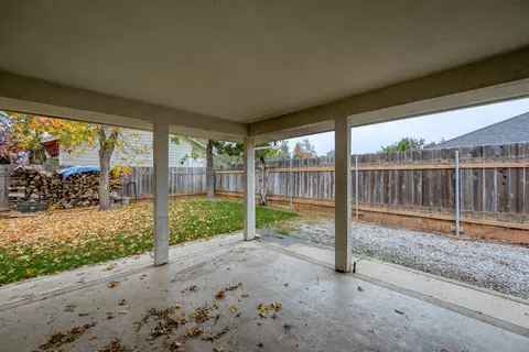 1970 Shasta Pines Way, Redding, CA 96002 photo 9