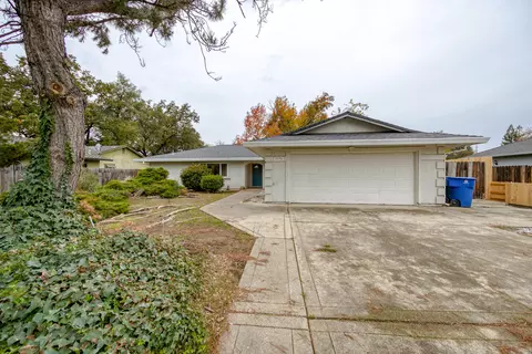 1970 Shasta Pines Way, Redding, CA 96002 photo 2