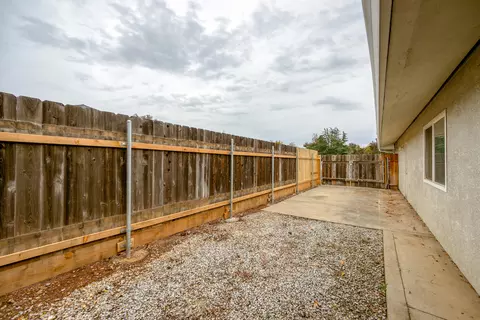 1970 Shasta Pines Way, Redding, CA 96002 photo 11