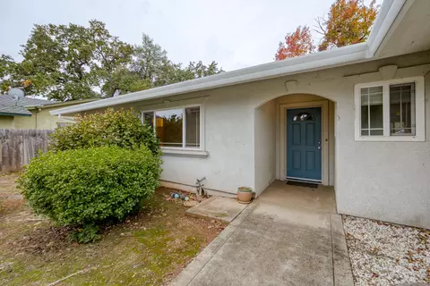 1970 Shasta Pines Way, Redding, CA 96002 photo 6