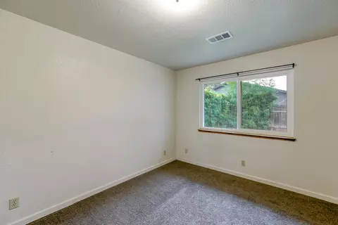 1970 Shasta Pines Way, Redding, CA 96002 photo 18