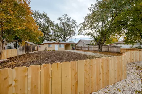2131 Grape Ave, Redding, CA 96001 photo 17