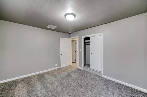 5638 Jubilee St, Redding, CA 96001 photo 8