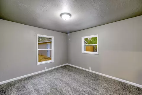 5638 Jubilee St, Redding, CA 96001 photo 7