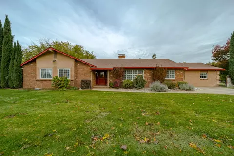 22060 Davis Rd, Red Bluff, CA 96080 photo 2