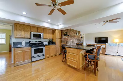22060 Davis Rd, Red Bluff, CA 96080 photo 5