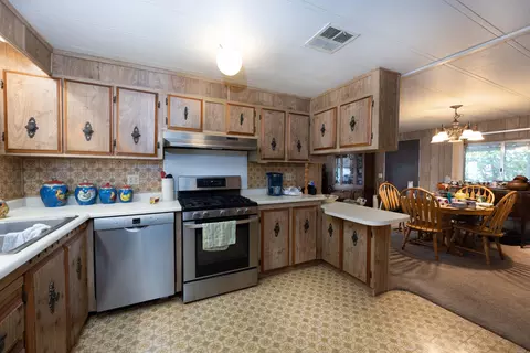 1089 Eagle Nest Rd, Redding, CA 96003 photo 5