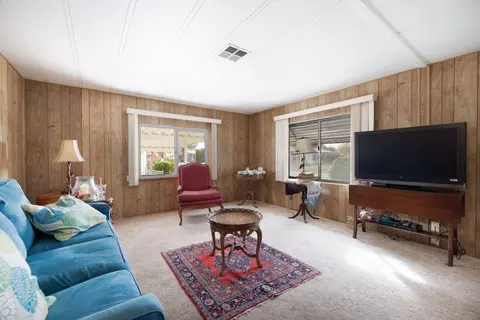 1089 Eagle Nest Rd, Redding, CA 96003 photo 2