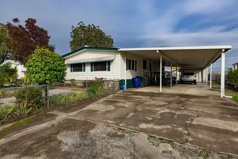 1089 Eagle Nest Rd, Redding, CA 96003 photo 1