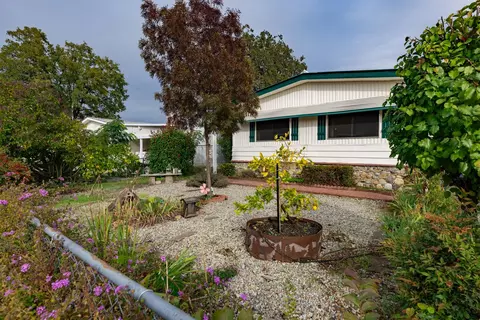 1089 Eagle Nest Rd, Redding, CA 96003 photo 15