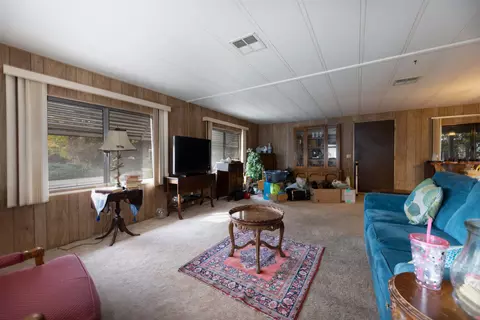 1089 Eagle Nest Rd, Redding, CA 96003 photo 3